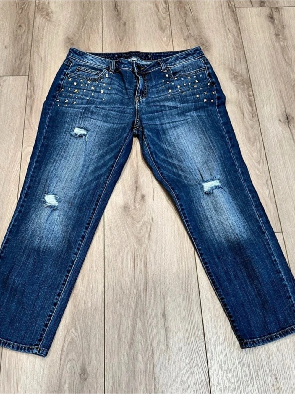 Jennifer Lopez Boyfriend Embellished Distressed Cropped Jeans